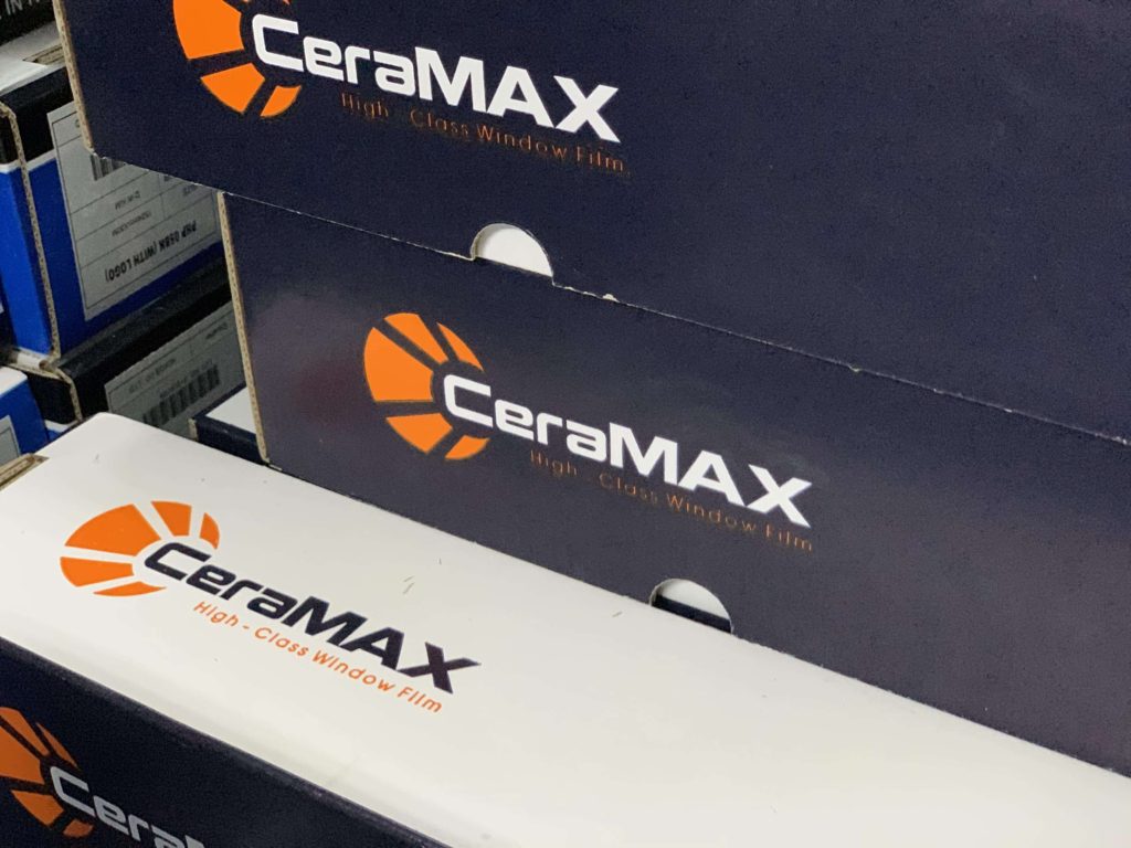 Đóng hộp chuẩn phim cách nhiệt CeraMAX
